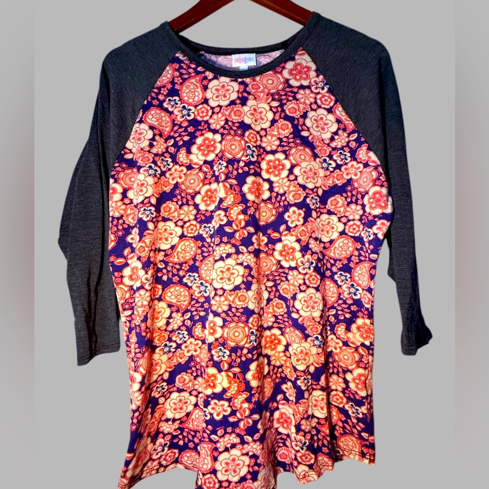 Lularoe floral baseball Randy tshirt in light used condition